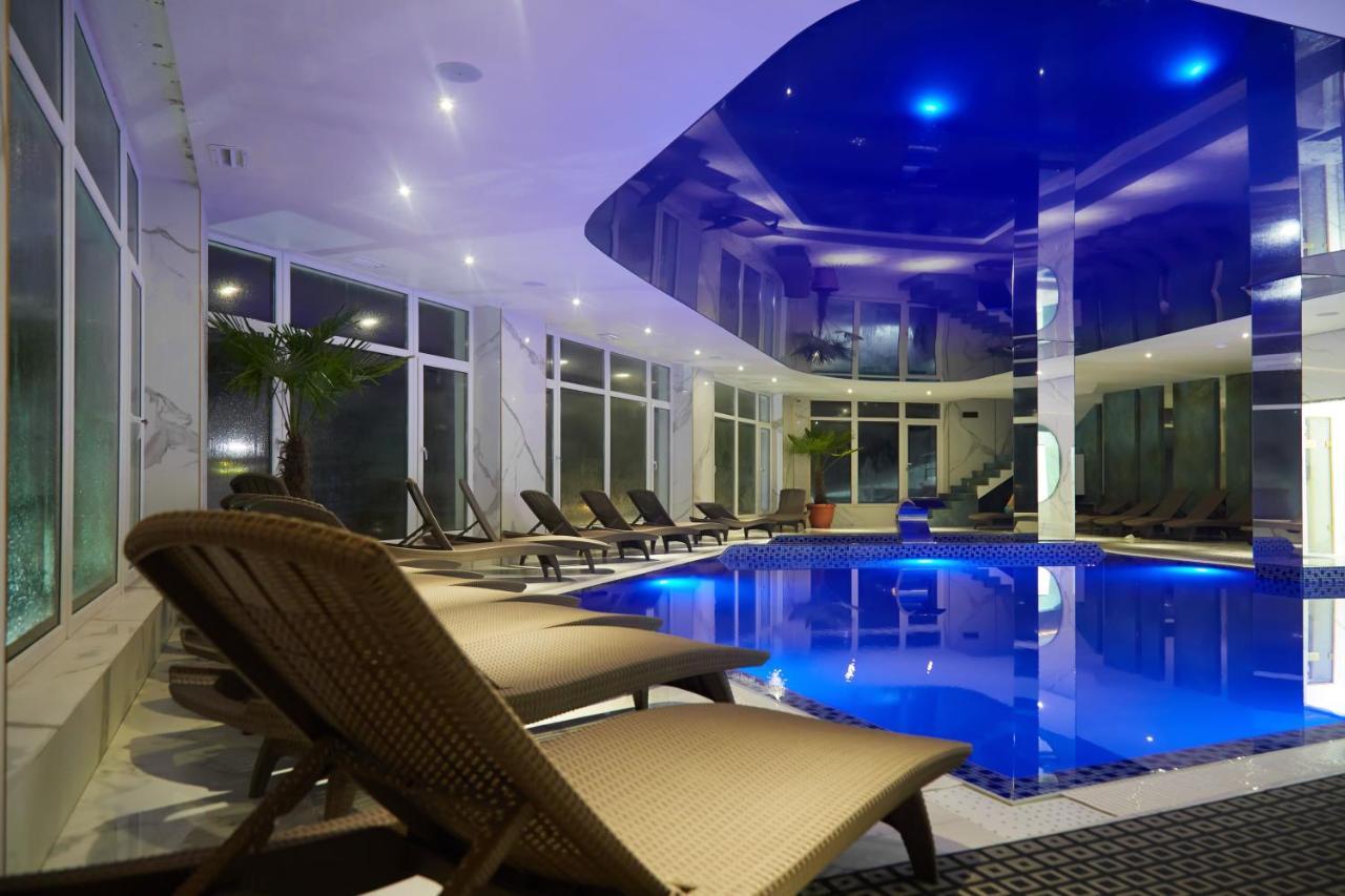 פליאניטסיה Spa Resort Herich מראה חיצוני תמונה