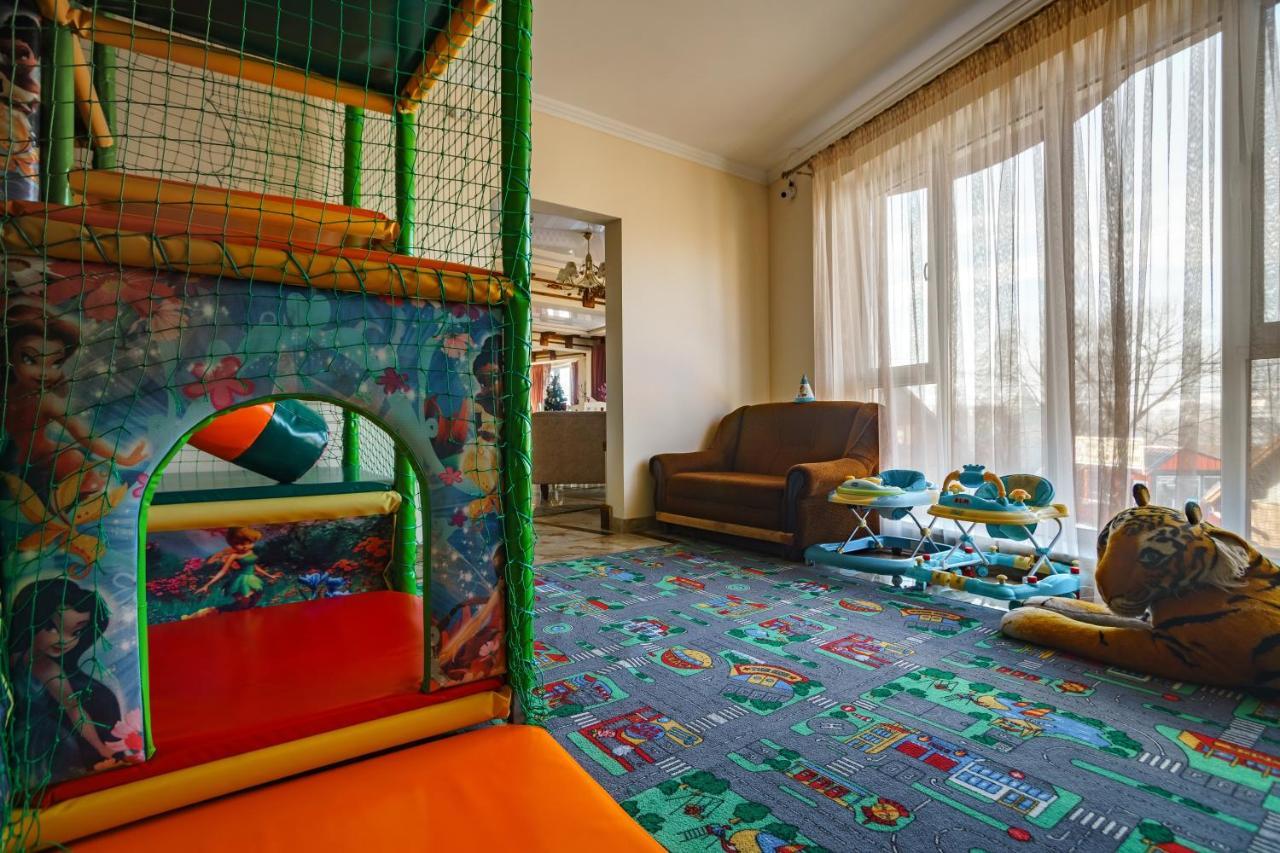 פליאניטסיה Spa Resort Herich מראה חיצוני תמונה